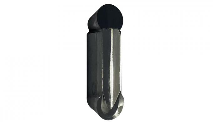 O carboneto da ponta do uso R4 PCD da roda do cubo introduz para o corte do metal